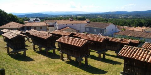 Hórreos de A Merca