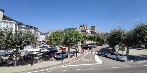 Plaza de Castro Caldelas