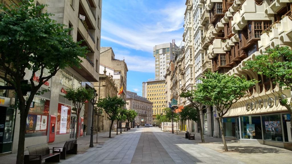 Rua do Paseo y Gobierno Civil