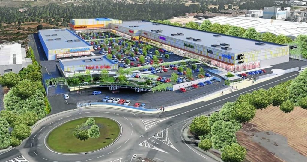 Centro Comercial Way en San Cibrao