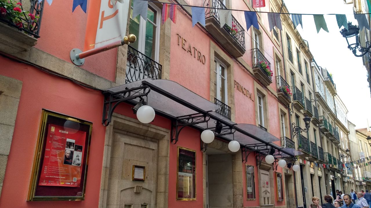Fachada del Teatro Principal