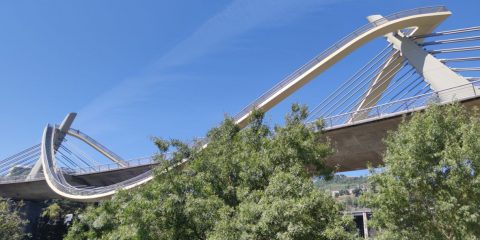 Bonita foto del Puente del Milenio