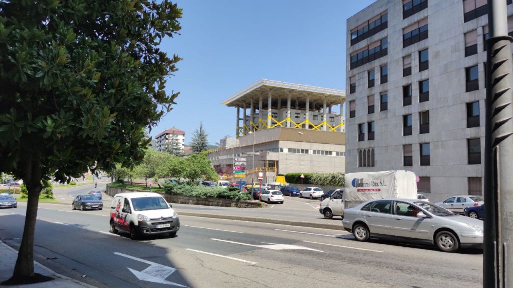 Un varón recibe una brutal agresión en la Calle Pizarro de Ourense 1 Comisaría de la Policía Nacional