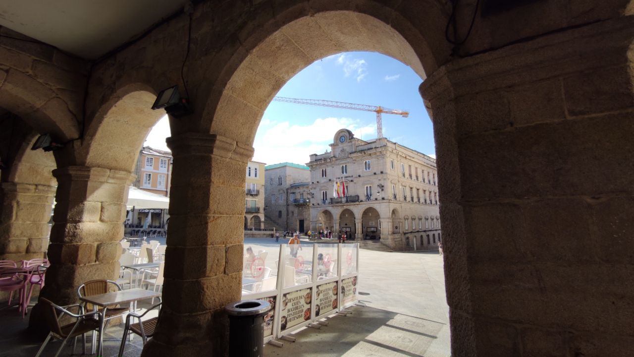 Concello de Ourense y Plaza Mayor