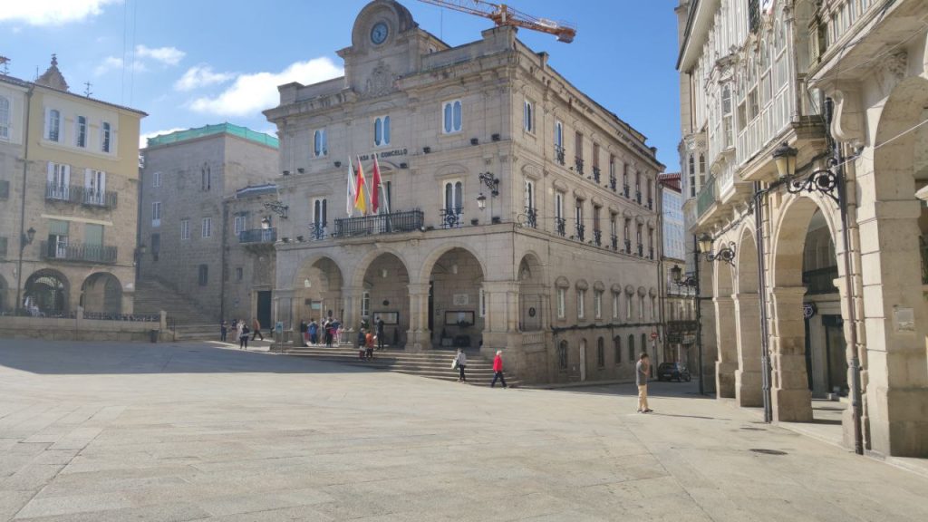 Plaza Mayor y Concello de Ourense