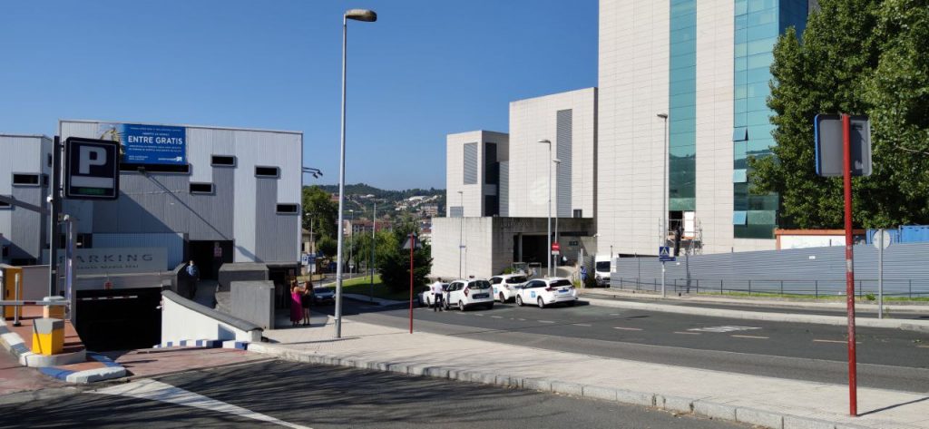 Residencia CHUO y Parking