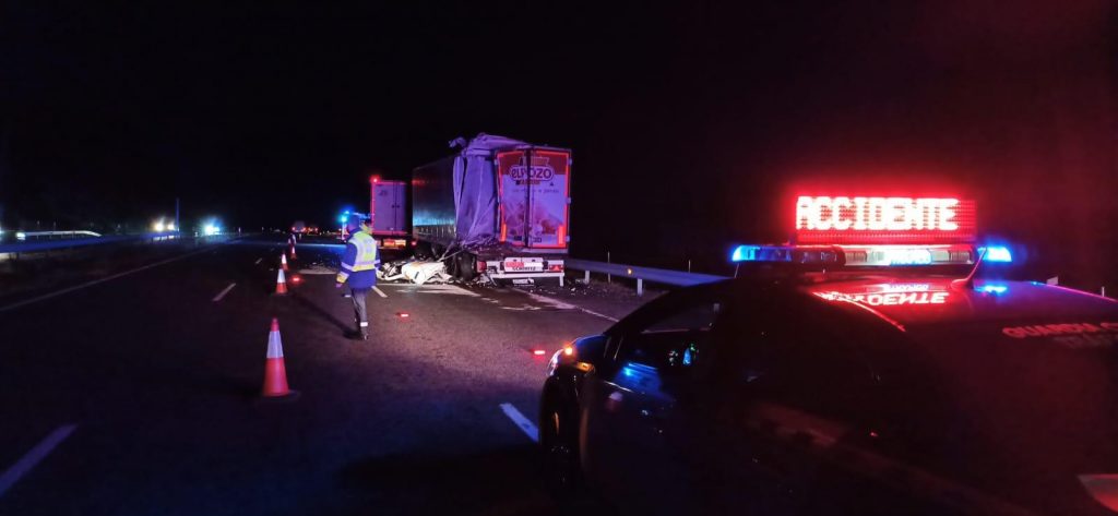 Accidente entre dos camiones