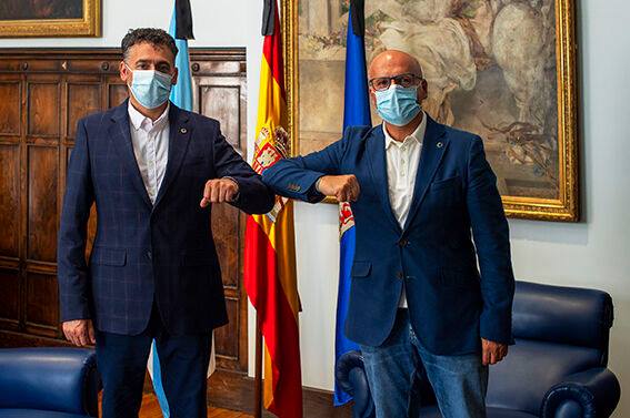 Castrelo de Miño tiene nuevo alcalde con polémica incluída 1 Avelino Pazos con Manuel Baltar