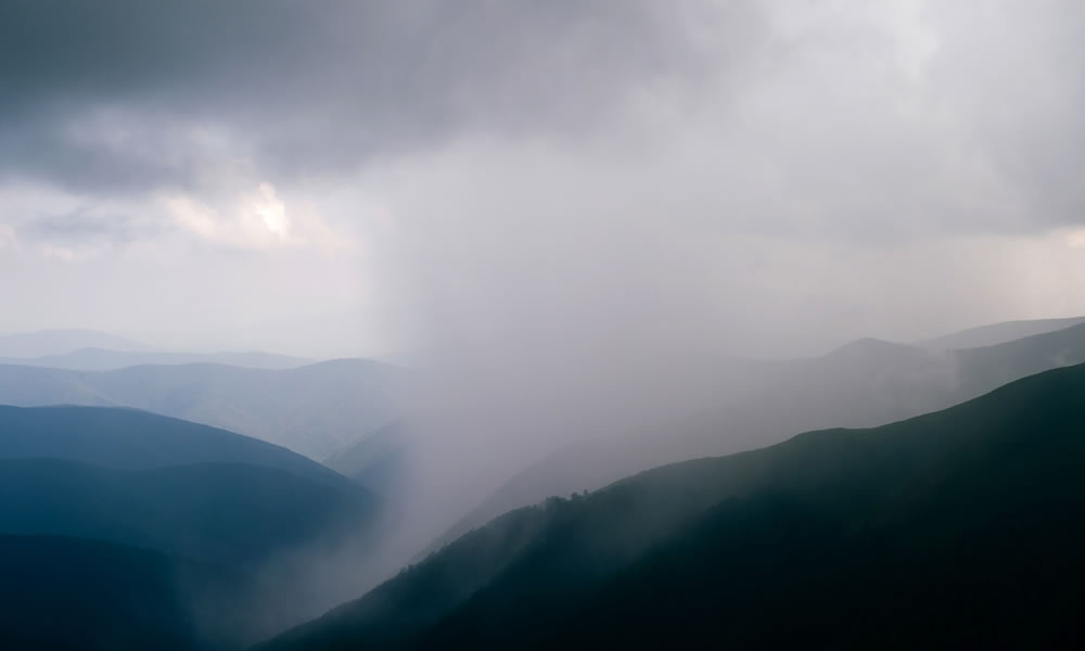Lluvia y nubes