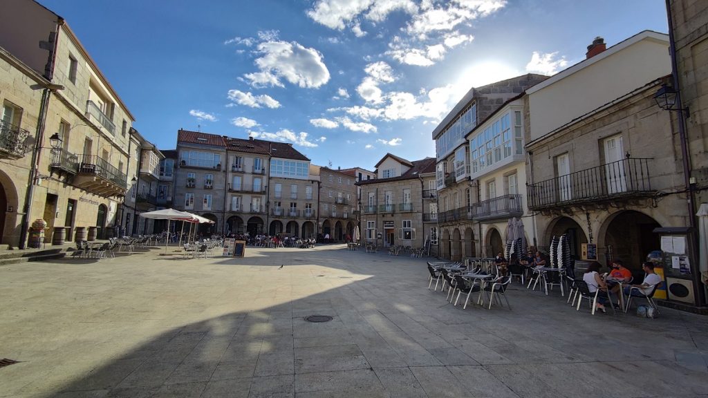 Plaza Mayor de Ribadavia