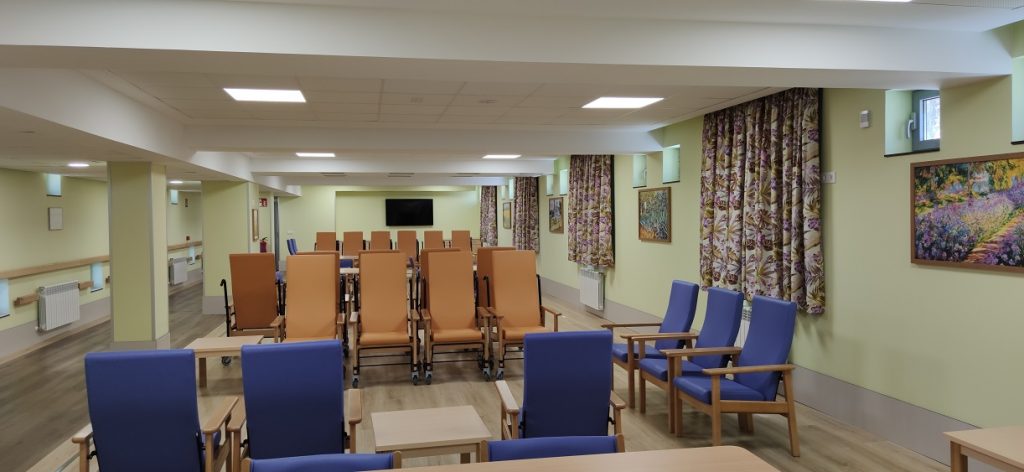 Visitamos la Residencia de Discapacidad Nuestra Señora de Los Milagros 8 Sala