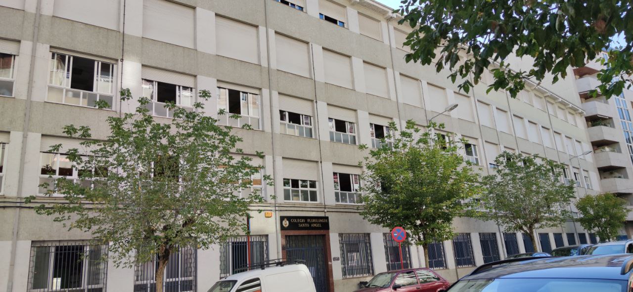 218 escolares infectados cierran la semana escolar en Ourense 1 Colegio Santo Ángel