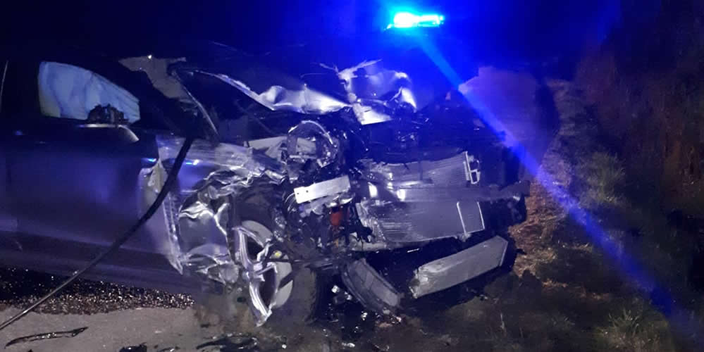 Accidente en Rubiás dos Mixtos con coche destrozado
