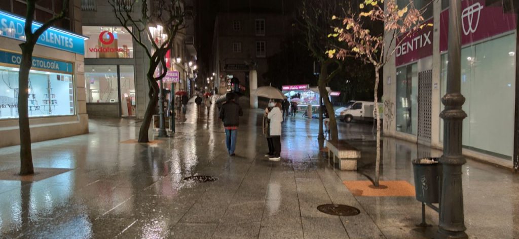 Calle Paseo de noche