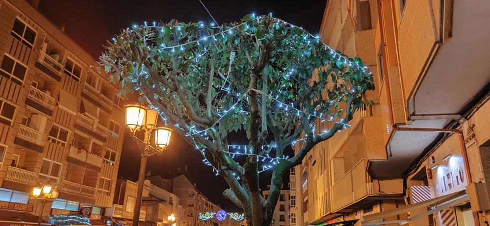 Fotos de la iluminación navideña en A Valenzá 1 Luces de navidad en A Valenzá