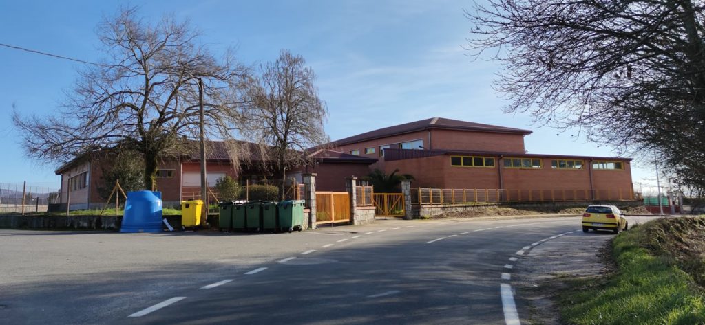 Las escuelas ourensanas también notan el descenso de casos activos de COVID-19 1 CEIP Roberto Blanco Torres de A Peroxa
