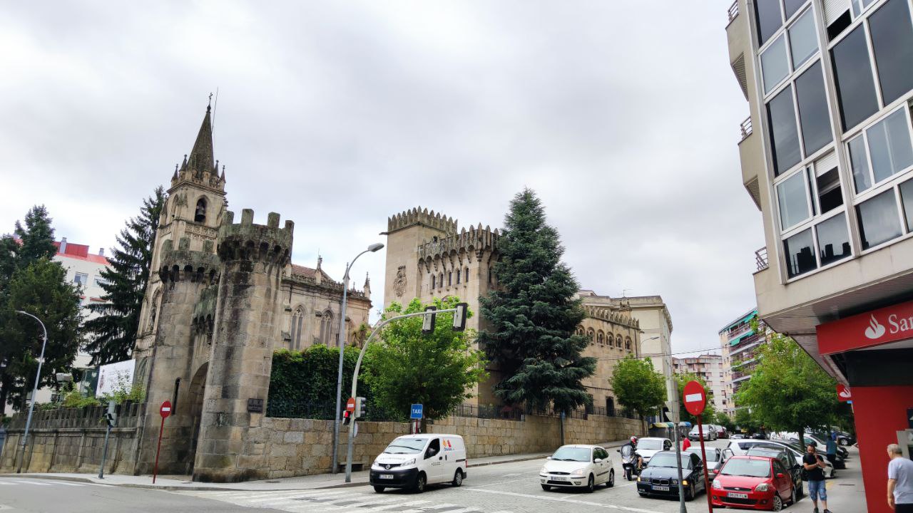 Colegio Santo Ángel en el Couto