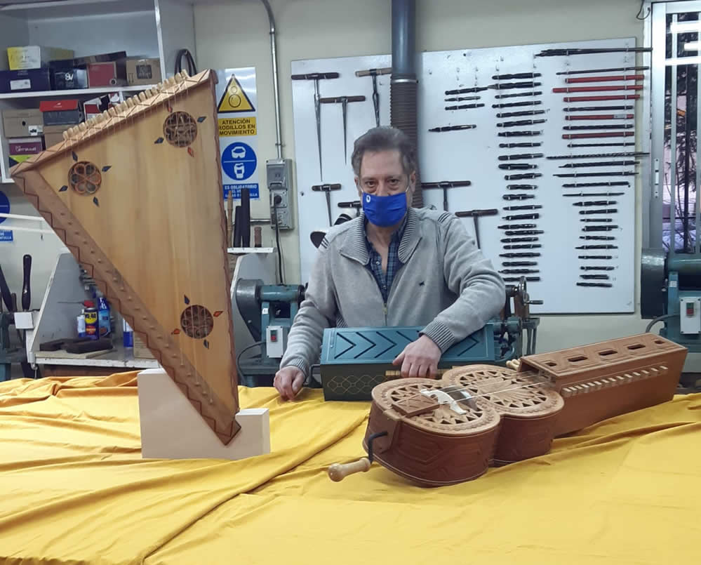 La muestra de Alfonso X contará con instrumentos de la Diputación de Ourense 1 Obradoiro Manuel Braas