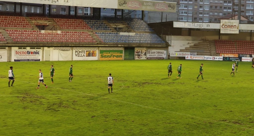 El Arenteiro sale victorioso del derbi provincial ante el Ourense CF 1 Ourense CF en el Couto
