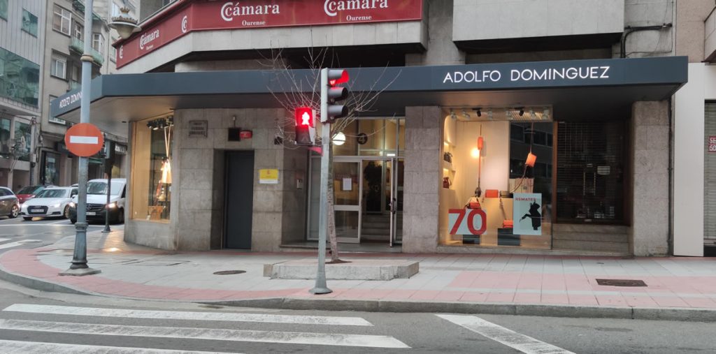Tienda de Adolfo Domínguez en Ourense