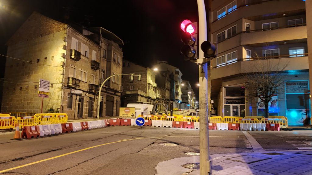 Cruce de Marcelo Macías con Avenida de Portugal en obras
