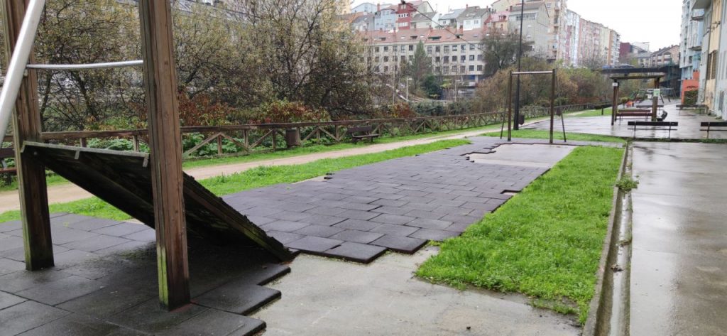 El Concello de Ourense anuncia la renovación integral de los parques infantiles ourensanos 1 Parque infantil junto al Barbaña