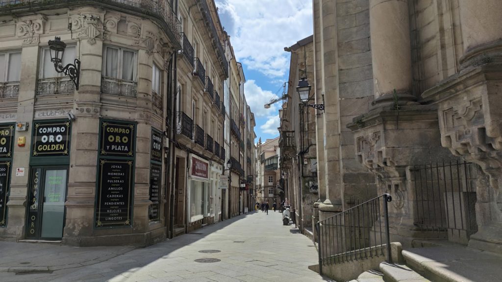 Calle Lamas Carvajal
