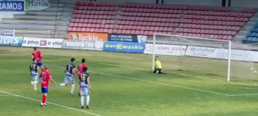 La Unión Deportiva Ourense sigue viva tras ganar al Arzúa (1-0) 1 Gol de penalti UD Ourense