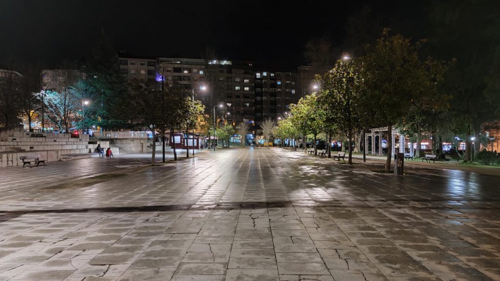 Jardín del Posio por la noche