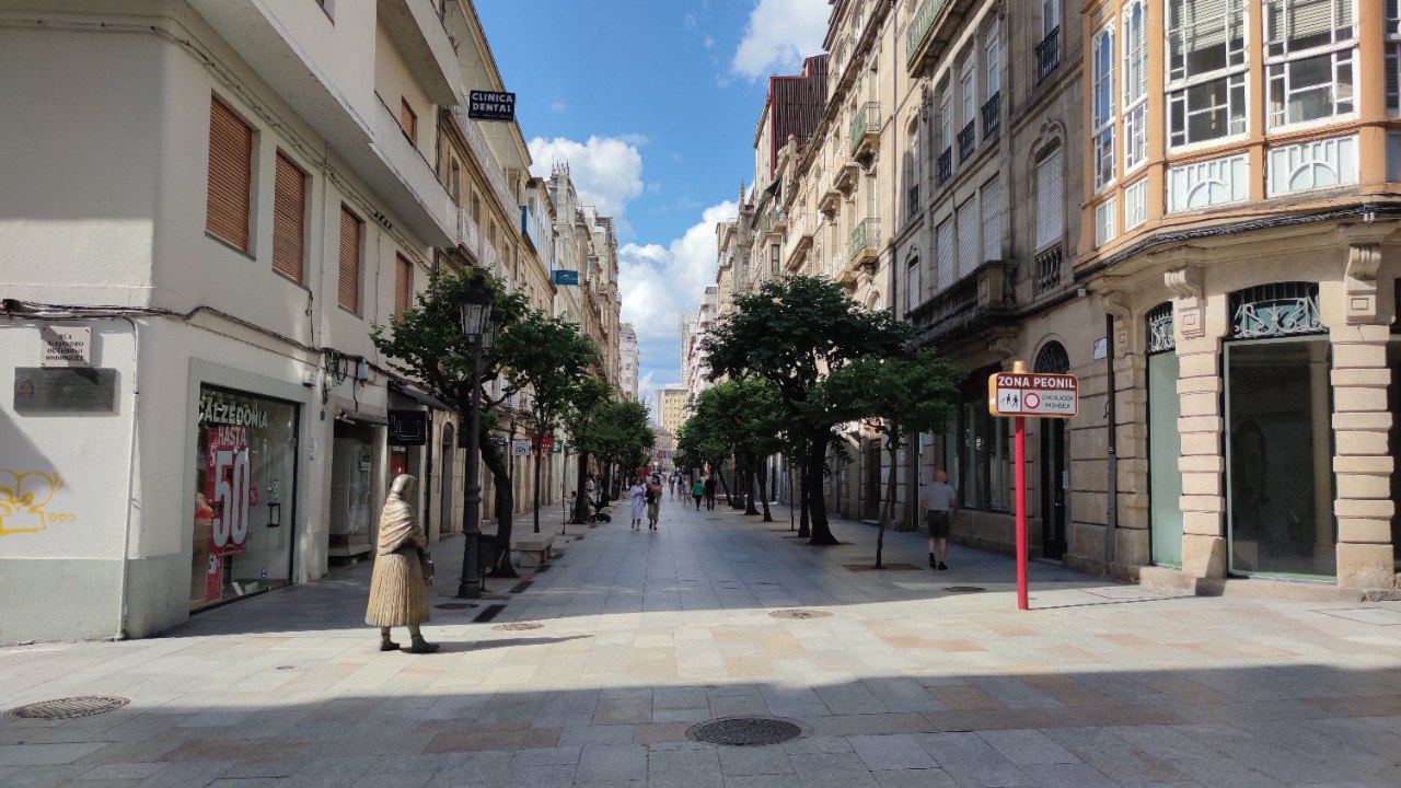 Lechera en Calle Paseo