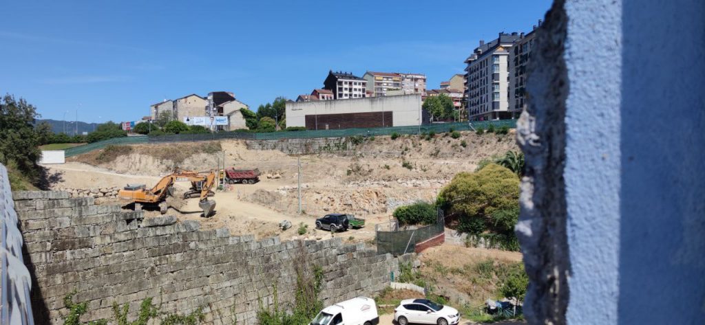 Obras torres en A Ponte