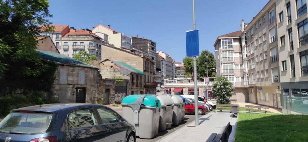 Calle Basilio Alvarez en el barrio del Puente A Ponte