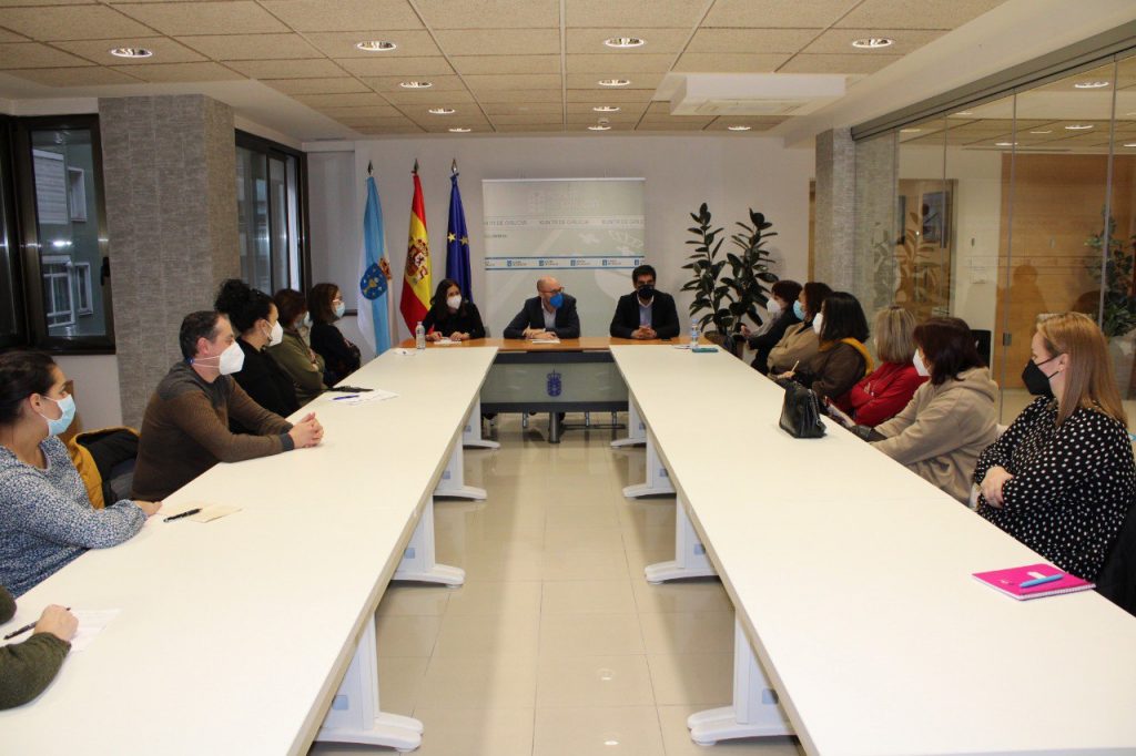 Xunta y la Asociación de Escuelas Infantiles de Iniciativa privada de Ourense estudian la gratuidad de sus servicios 1 Xunta