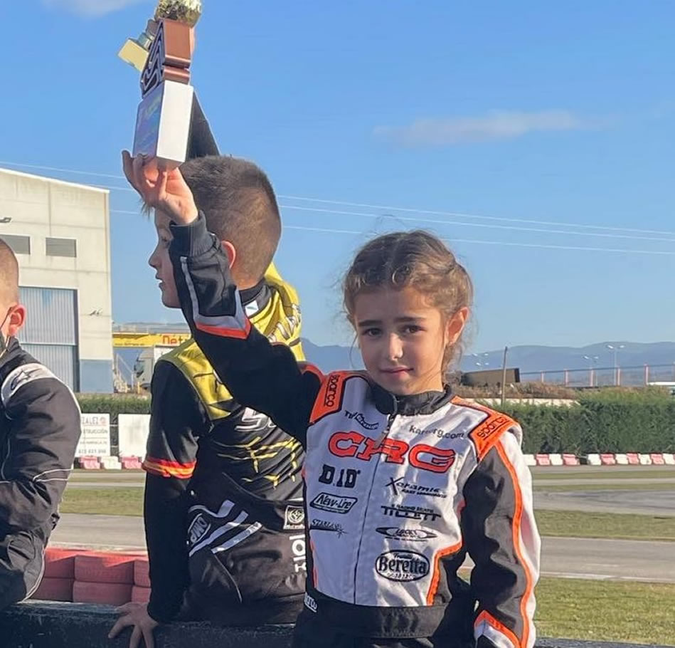La piloto de Kart Mara Campos se sube al pódium en el Social Series Karting Cabañas 21/22 1 Mara Campos