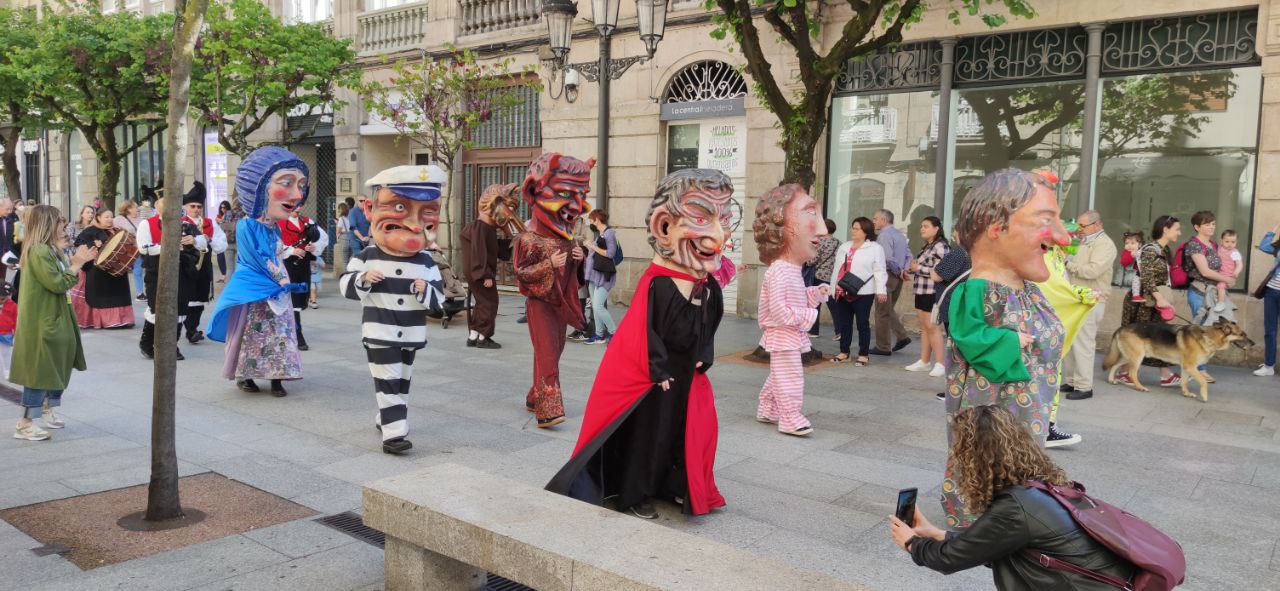 Festa Dos Maios en Ourense 2022 (23)