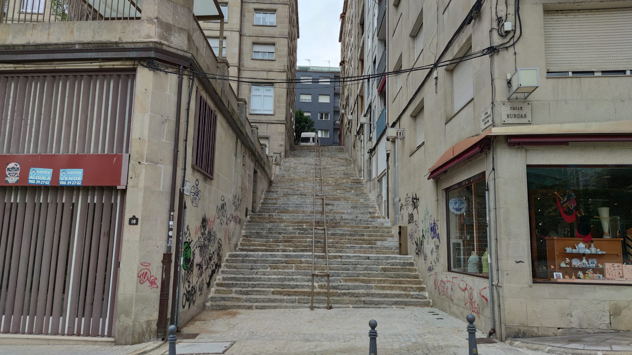 Escaleras de la Calle Calpurnia Abana
