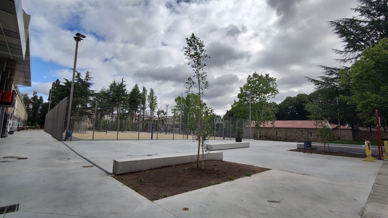 Fotos del exterior del Pabellón de Os Remedios después de la reforma realizada por el Concello de Ourense 2 Exterior del Pabellón de Os Remedios