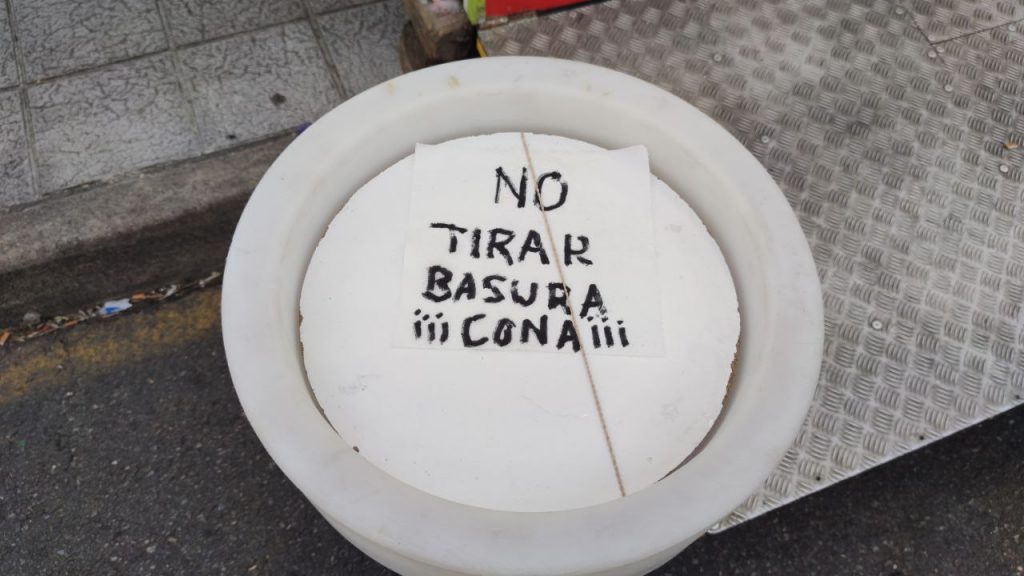 No tirar basura cona