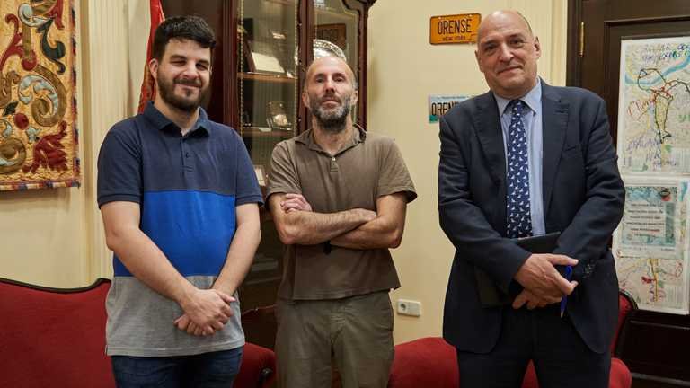La Asociación de Personas Sordas de Ourense plantea sus reivindicaciones al alcalde de Ourense 1 APSOU