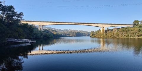 Presa de Velle Puente y río Miño