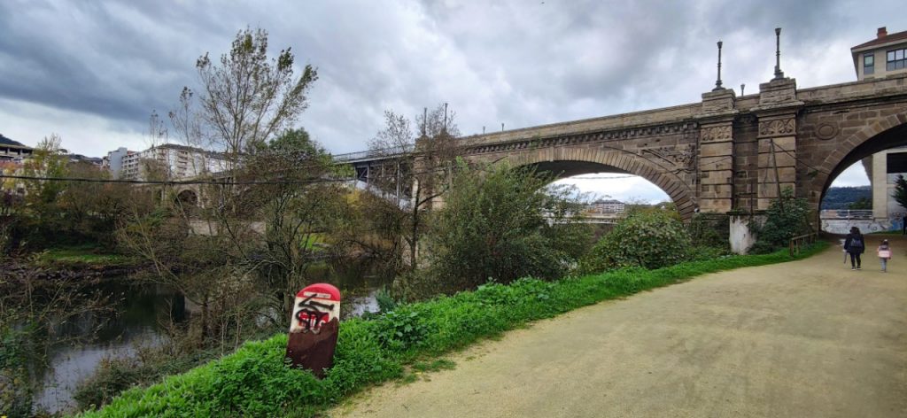 Puente Nuevo de Ourense paseo de oira