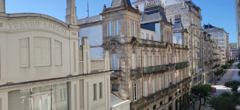¿Sabías que el edificio de Zara en el Paseo fue anteriormente un Teatro? 1 Teatro losada cine Zara paseo