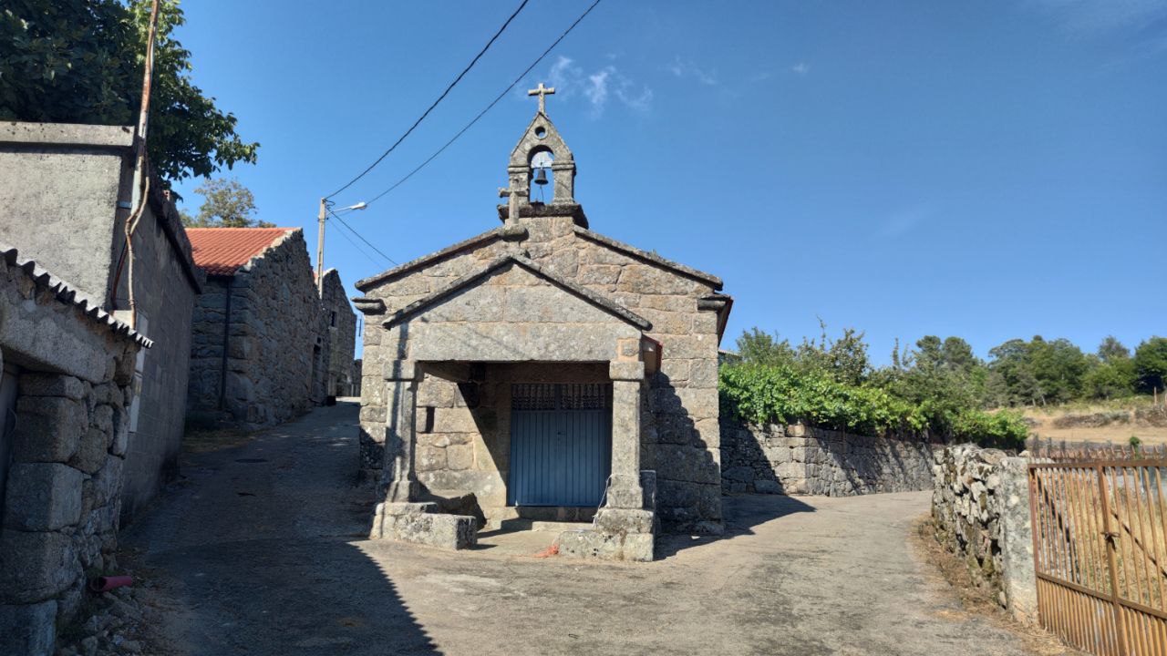 Capilla de San Miguel de Guende