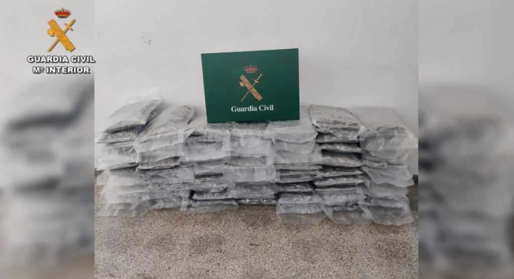 Guardia Civil Paquetes de Droga
