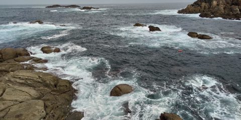 Zona de rocas playa mar océano costa