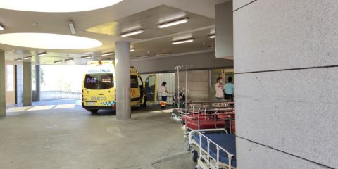 Ambulancia en el CHUO