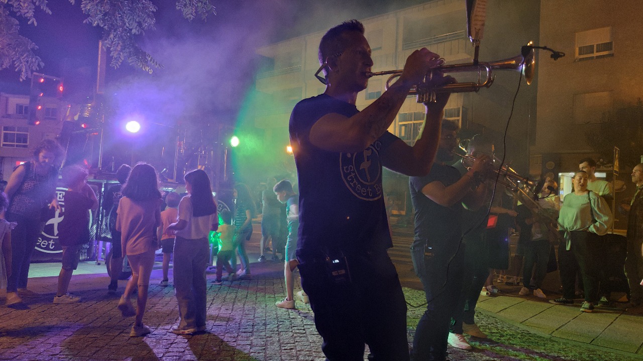 Charanga Fuego Street Band en A Valenzá