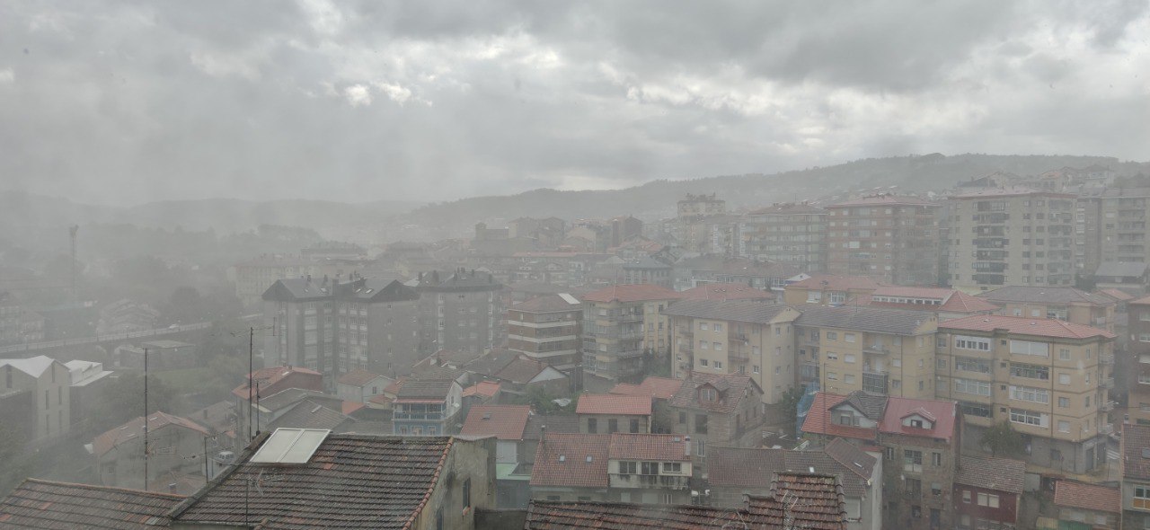 Mal tiempo con lluvia en Ourense