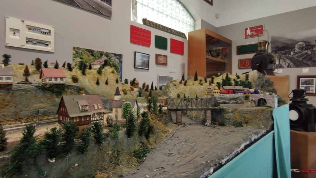 Maqueta tren del Museo del Ferrocarril de Os Peares
