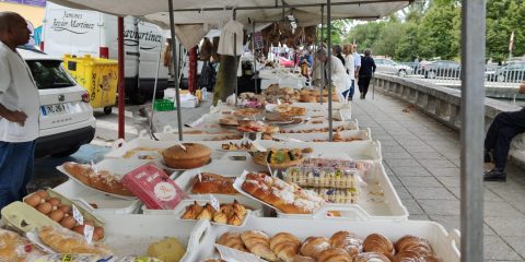 Puesto de alimentación en la Feria de Ourense